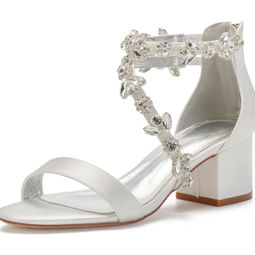 Women’s size 8 Ivory Block Heels